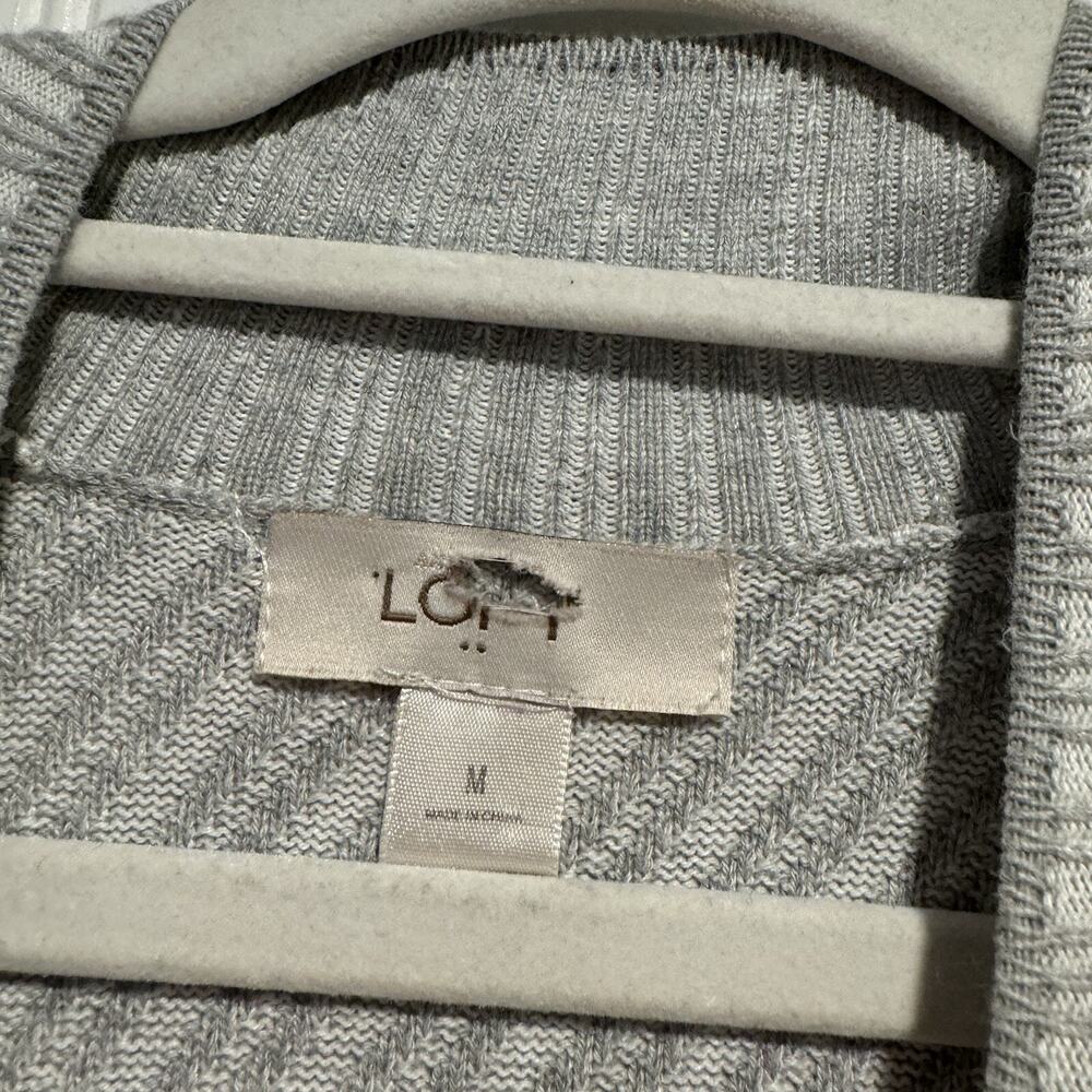Loft Gray Knit Poncho Sweater Size Medium - Picture 4 of 6
